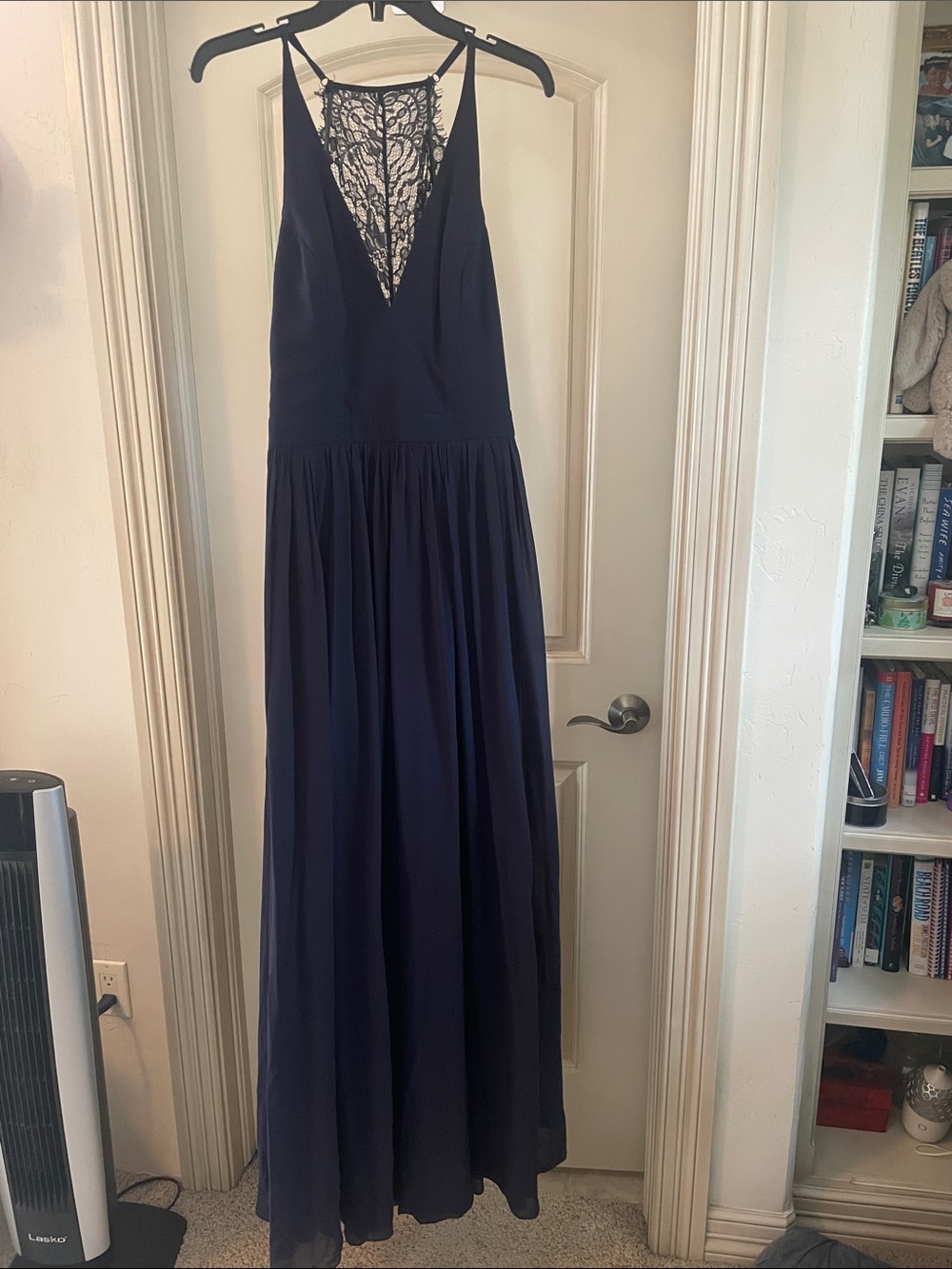 Lulu's Navy Lace-Back Maxi Dress